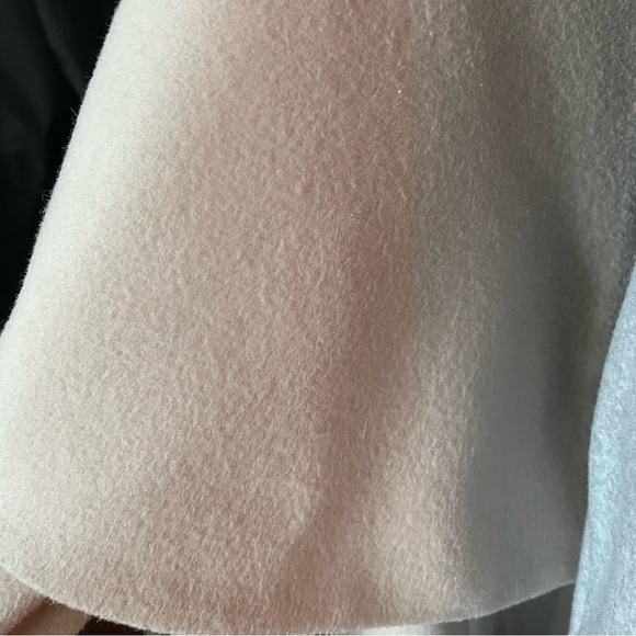 T Tahari Wool Blend Wrap Coat Shawl Collar Belted Women’s Size L - Picture 10 of 15